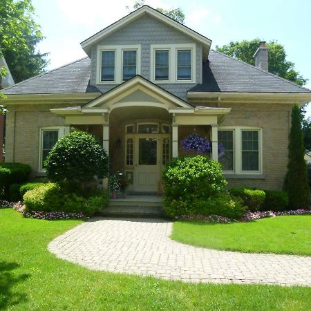Cottage On Caledonia Bed & Breakfast Stratford Exterior foto